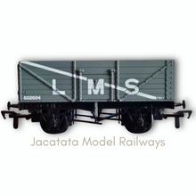 Load image into Gallery viewer, Airfix - GMR (Great Model Railways) - 54379-0 - 7 Plank - Open Wagon - No. 602604 - LMS Grey - OO Gauge
