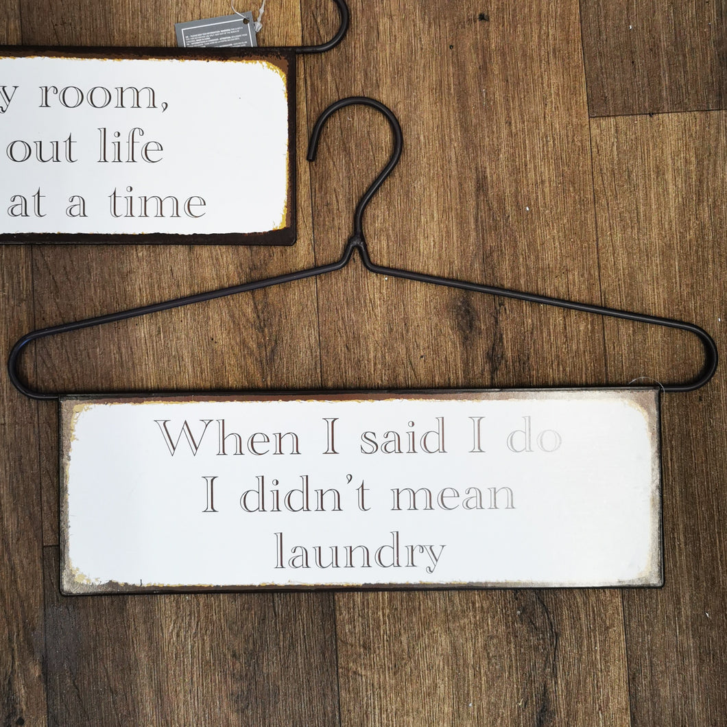 Hanger Plaque 2 styles to choose from 35cm